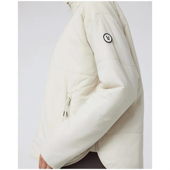 Vuori Women's Off-White Puffer Jacket - Picture 5 of 12